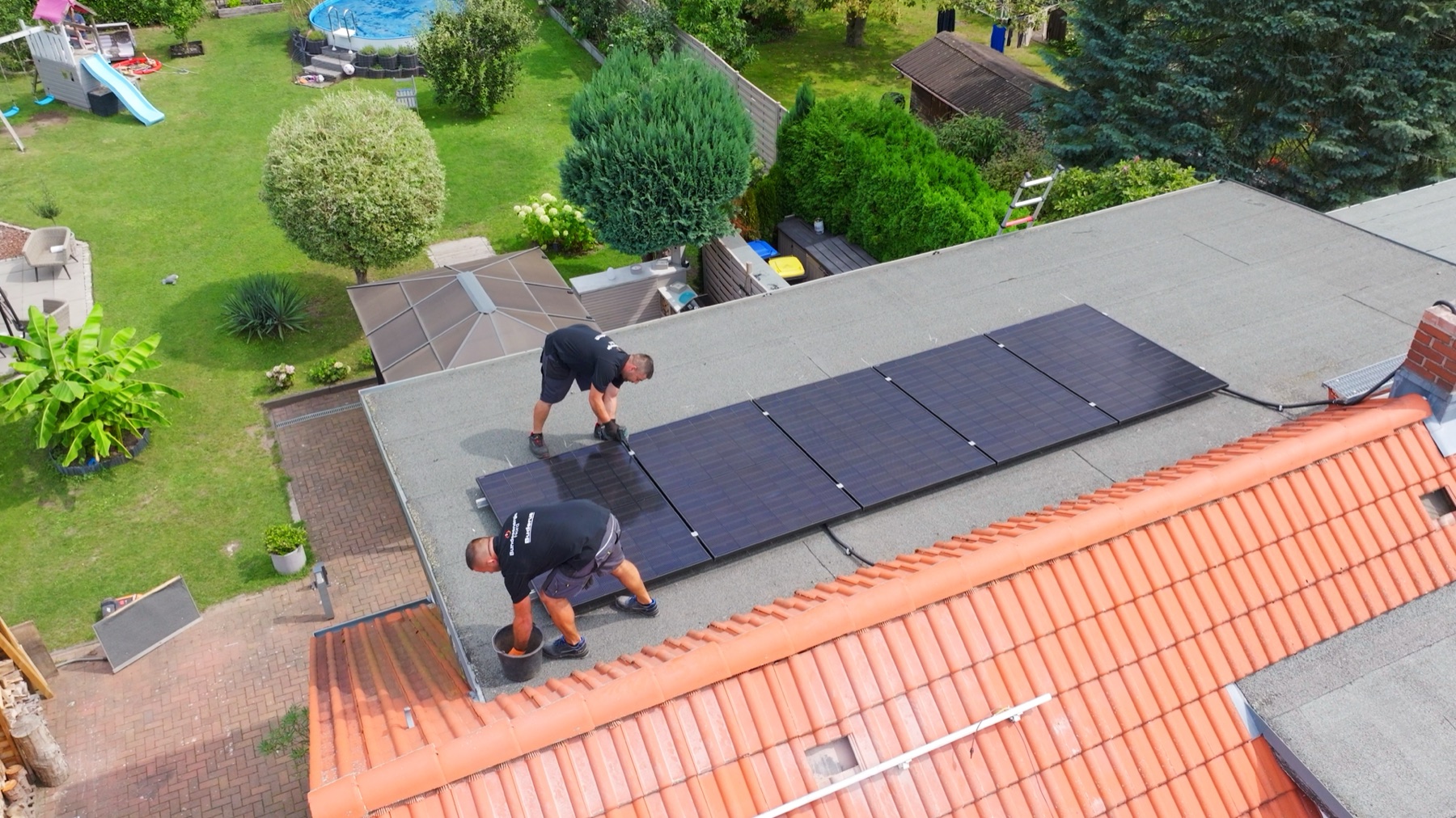 Solaranlage auf Doppelhaus in Brandenburg